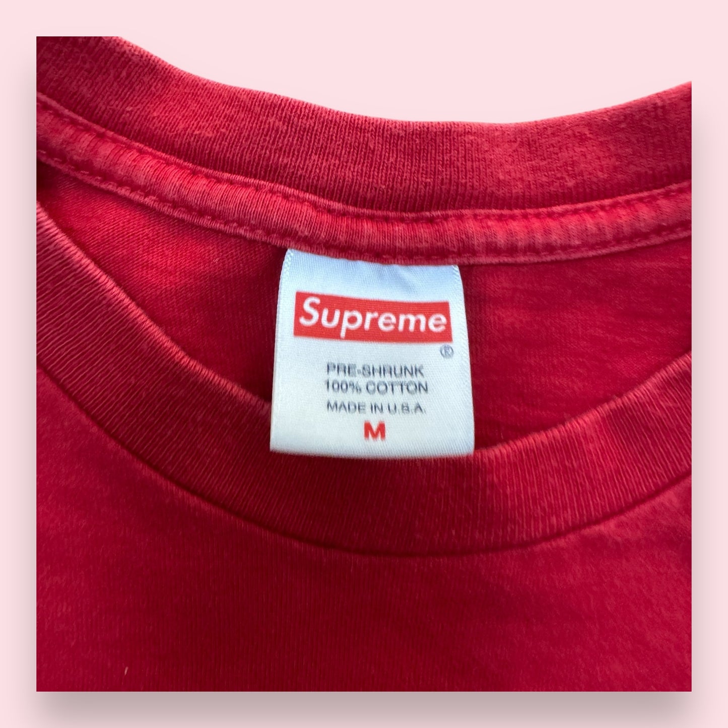 Supreme Nuns TEE Red - M