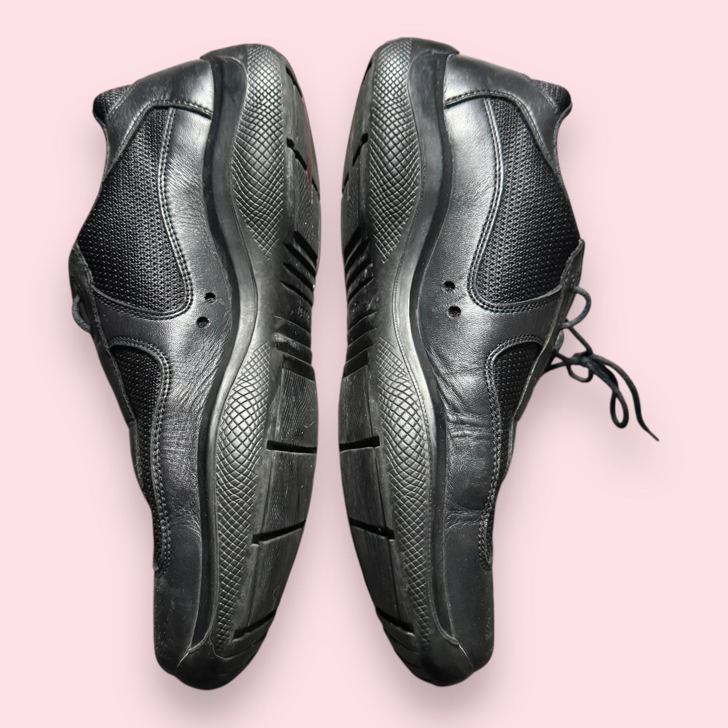 Prada Cup Black - 42