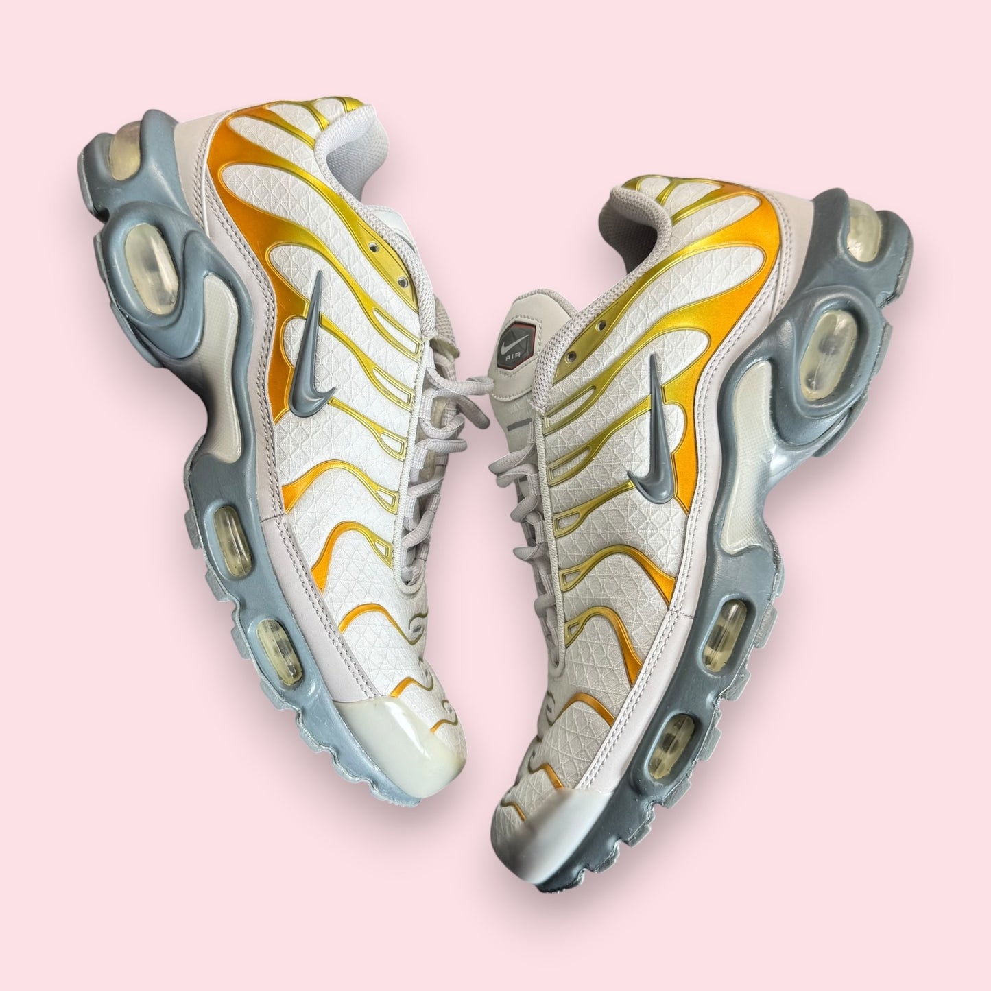 Air Max Plus Tn White Gold - 43