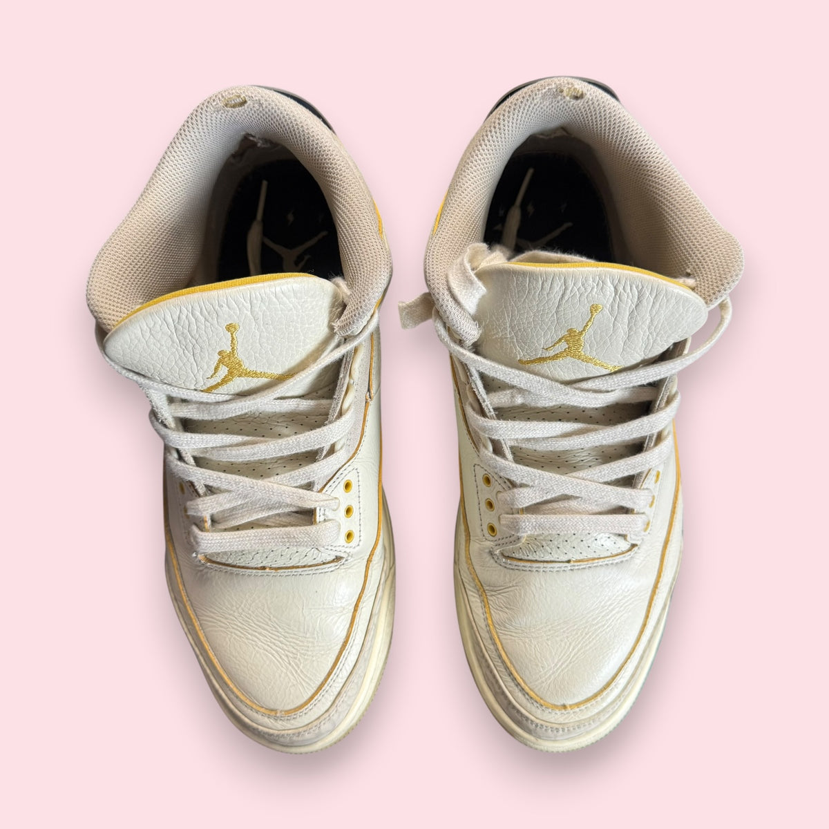 Jordan 3 J Balvin Sunset - 43