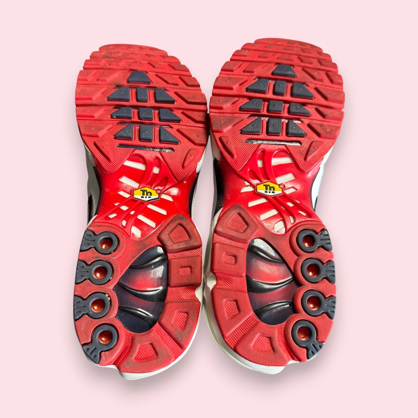 Air Max Plus Tn White Red - 43