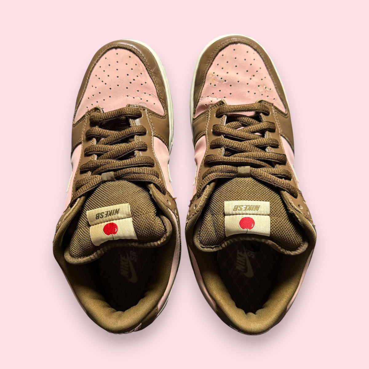 Dunk Low SB Stussy Cherry (2005) - 44