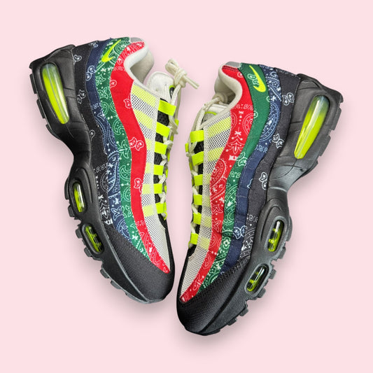 Air Max 95 Big Bubble Bandana - 44