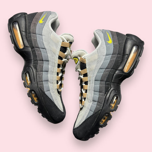 Air Max 95 Icons Yellow Strike - 42.5