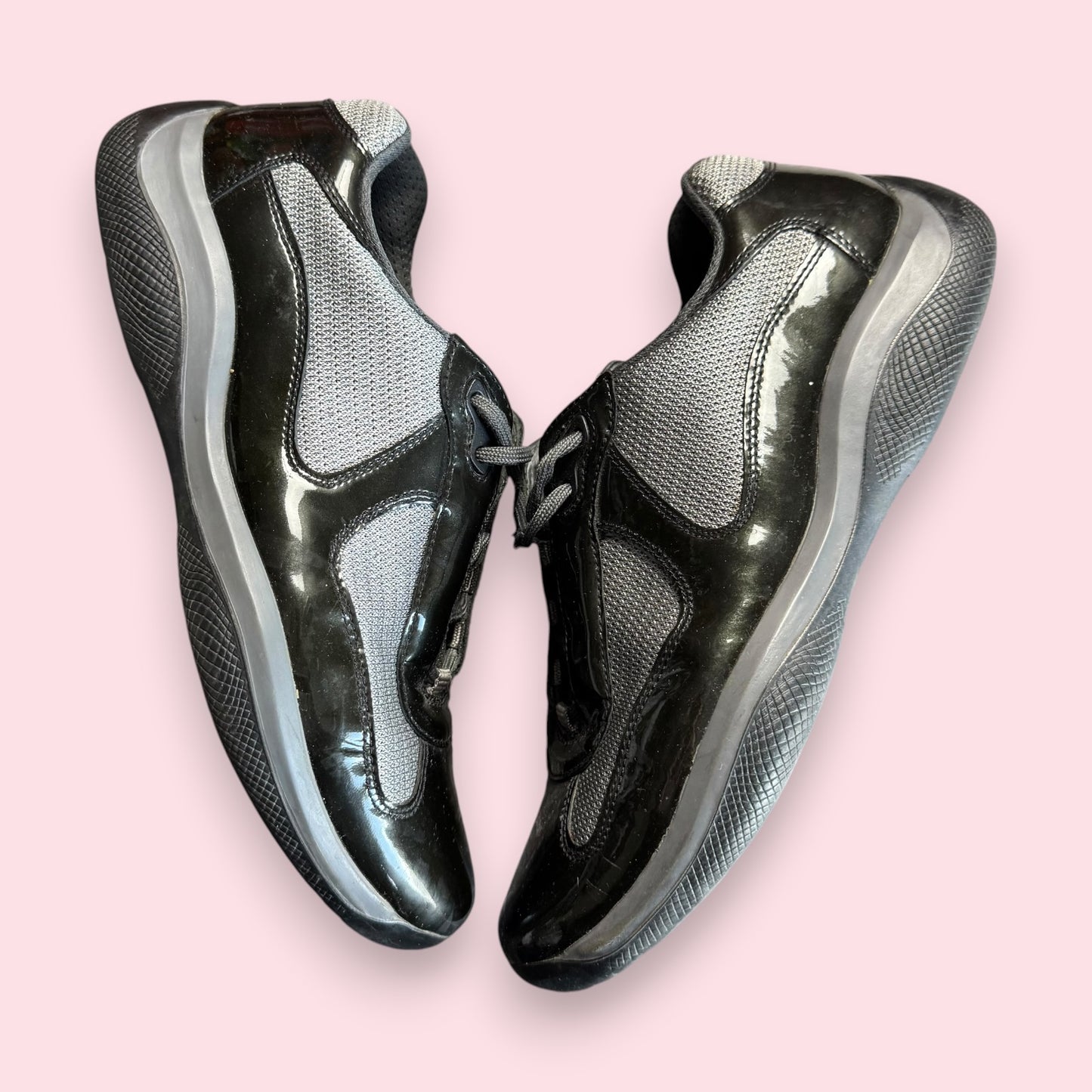 Prada Cup Black Grey - 42/43