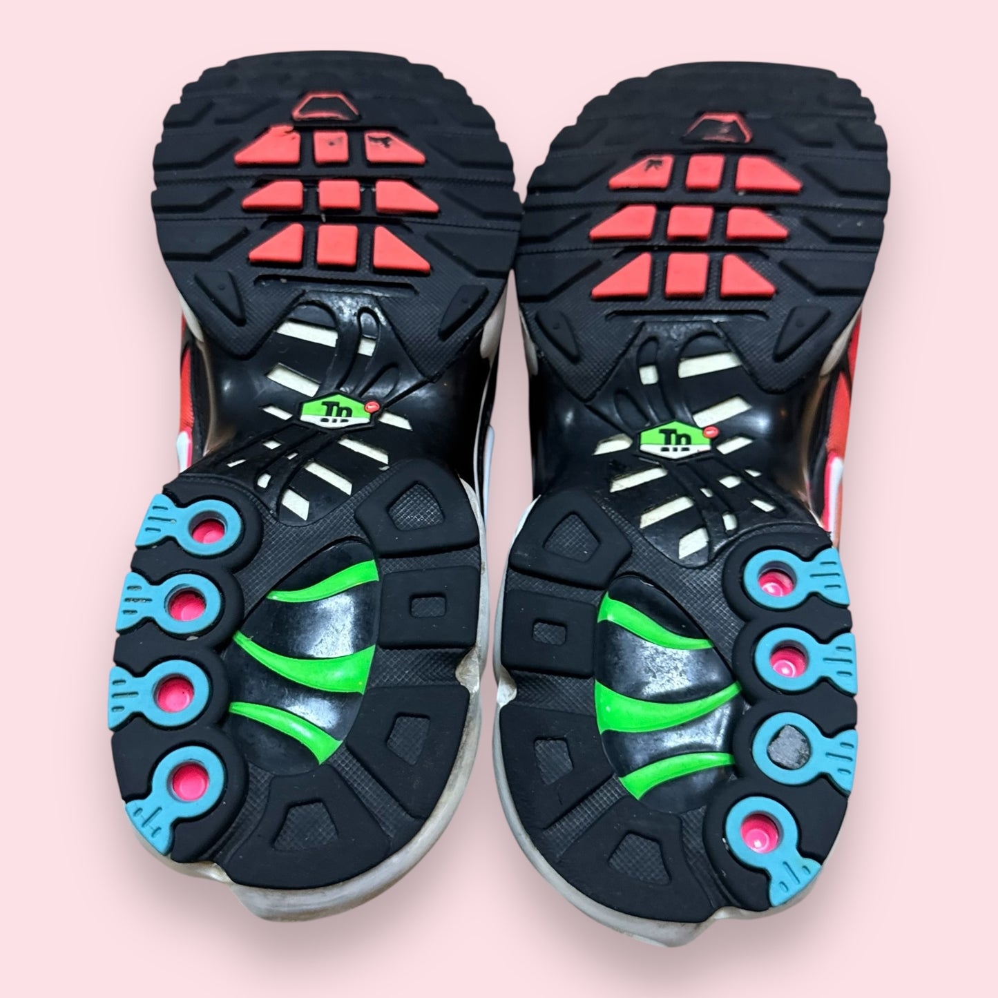 Air Max Plus TN Worldwide Green Red - 43