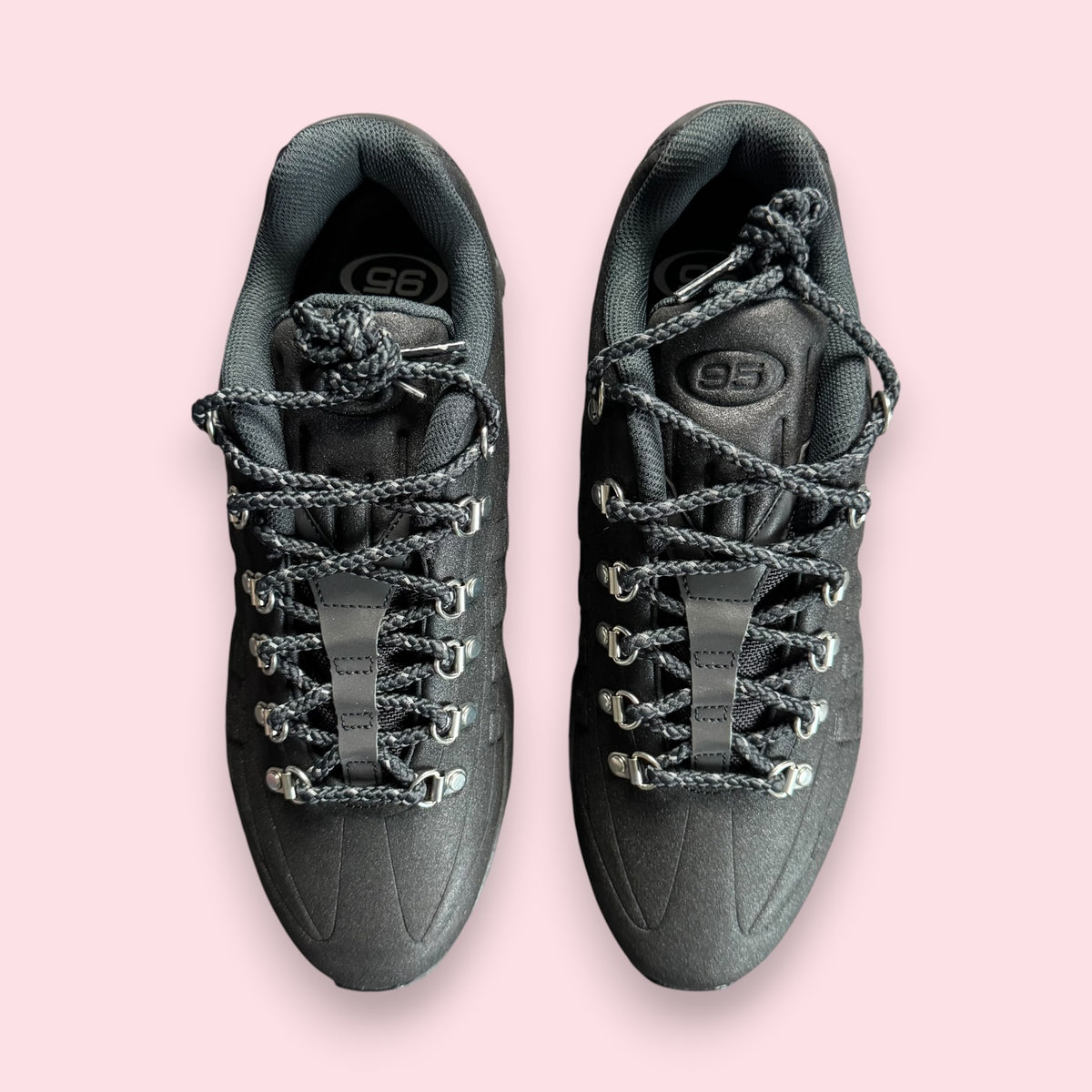 Air Max 95 Black Family Reunion - 44