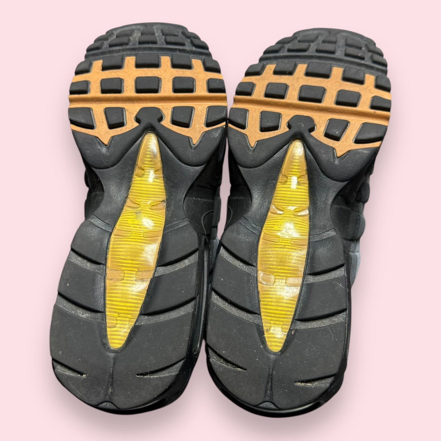 Air Max 95 Icons Yellow Strike - 43