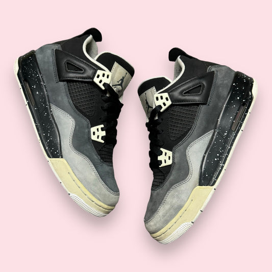 Jordan 4 Retro Fear Grey - 38