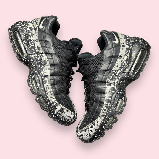 Air Max 95 Black White - 42