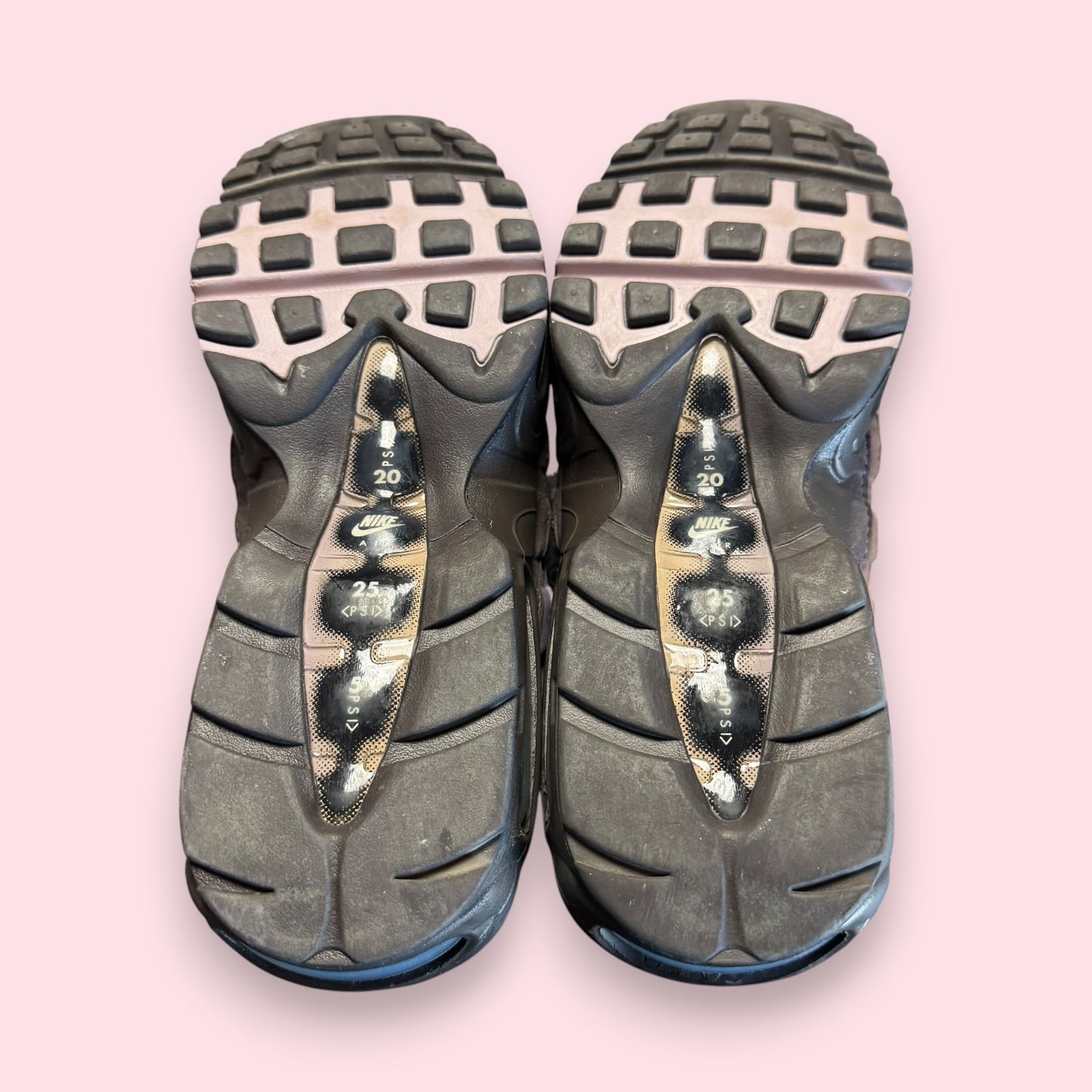 Air Max 95 Unearthed - 42,5