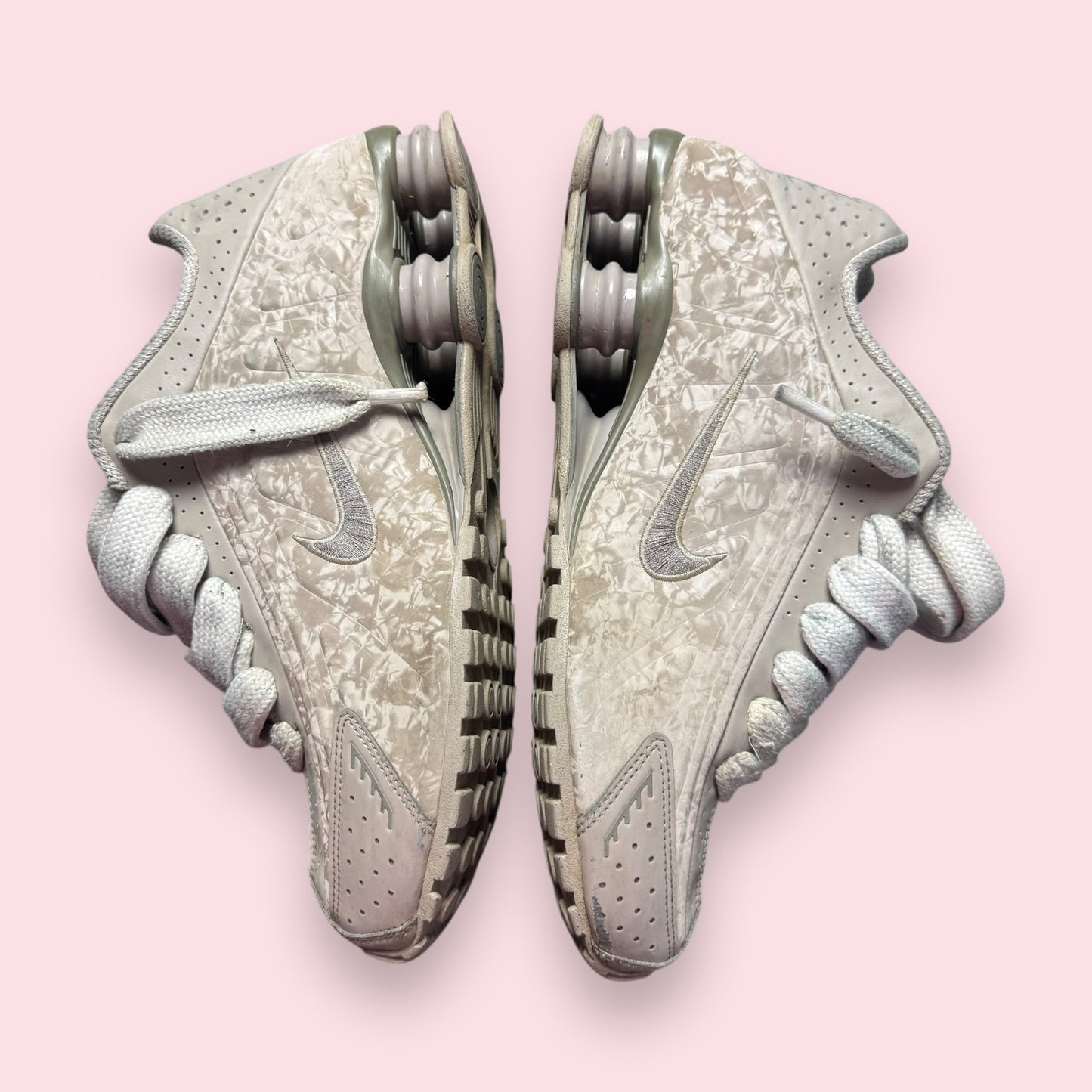 Shox R4 Grey Floral - 44
