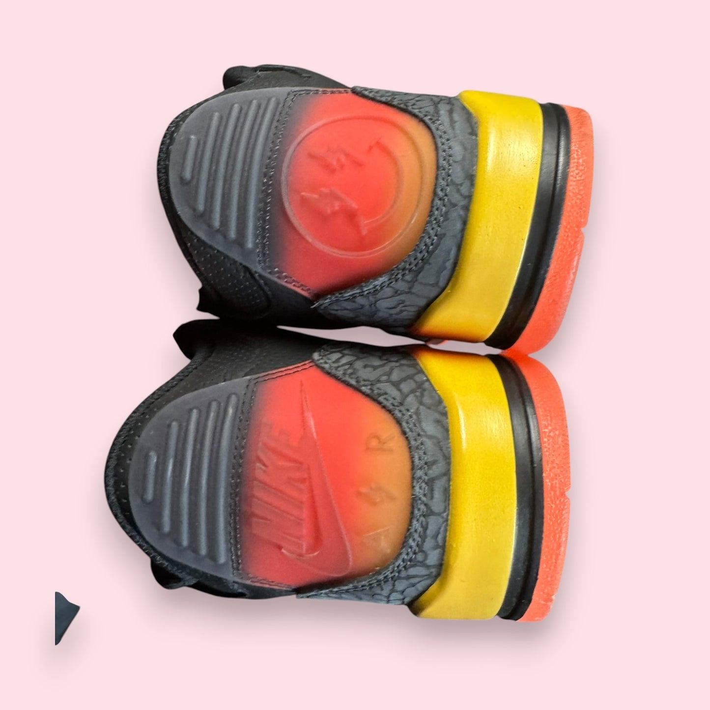 Jordan 3 J.Balvin Sunset Rio  - 43
