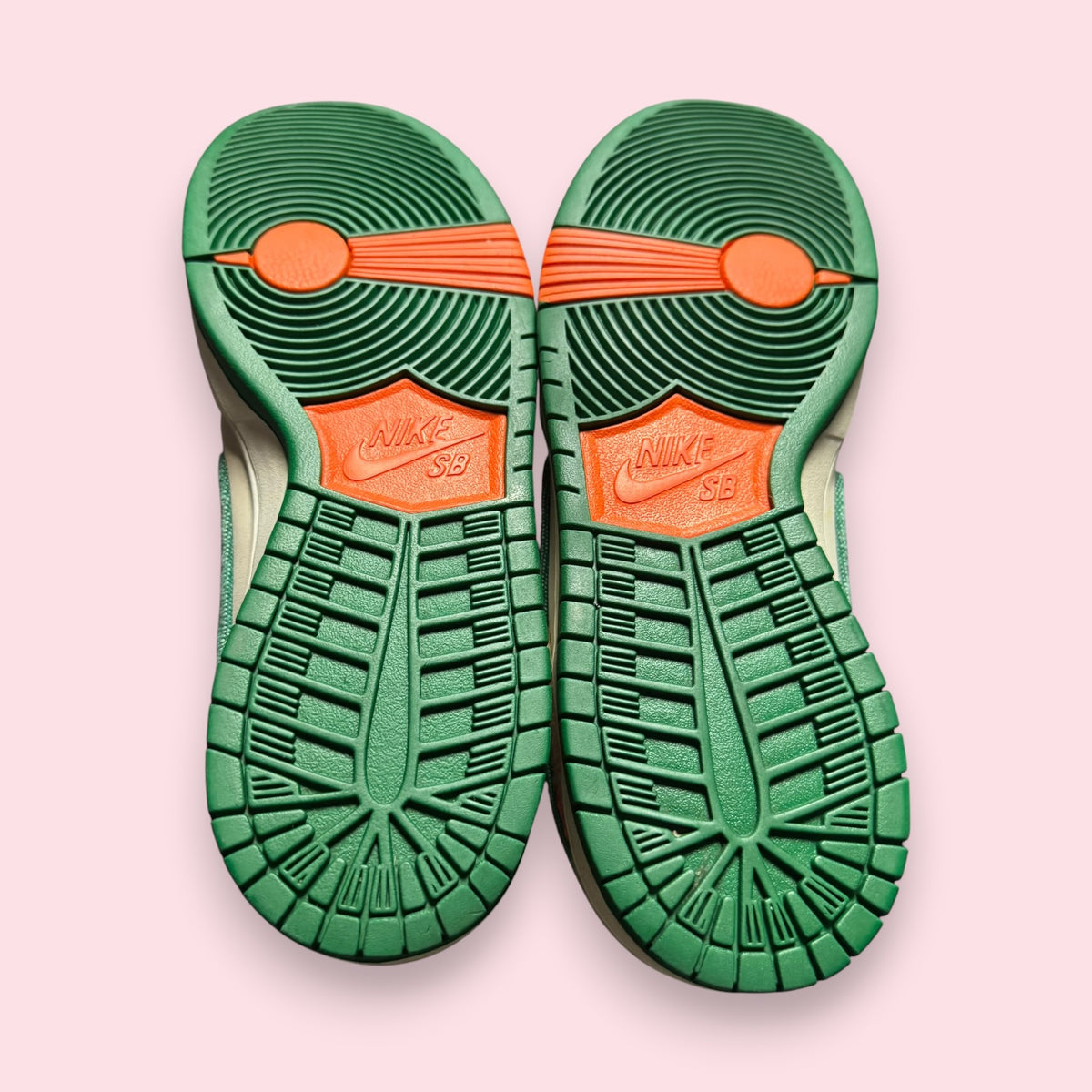 Dunk Low SB Jarritos - 44