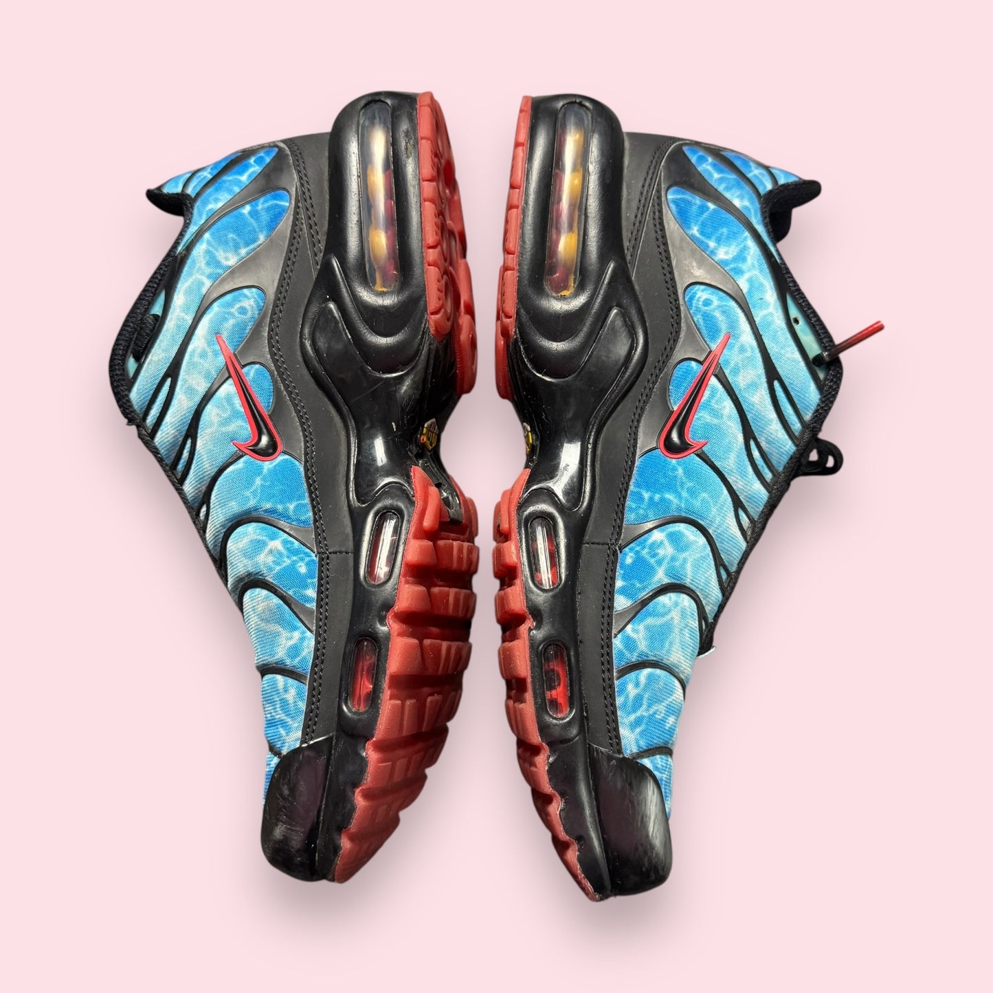 Air Max Plus Tn Shark Attack - 42