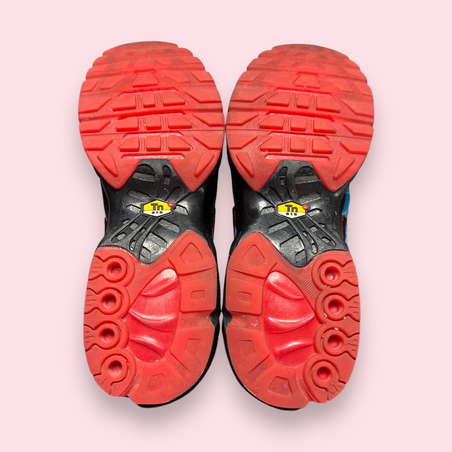 Air Max Plus Tn Shark Attack - 42