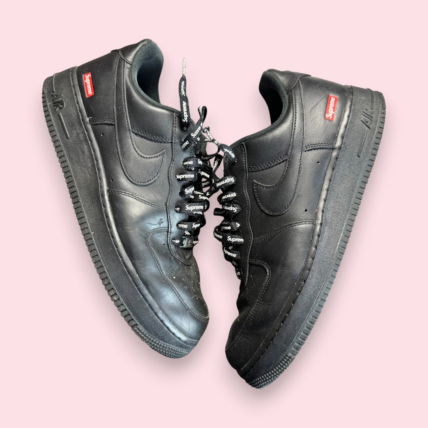 Air Force 1 Supreme Black - 44
