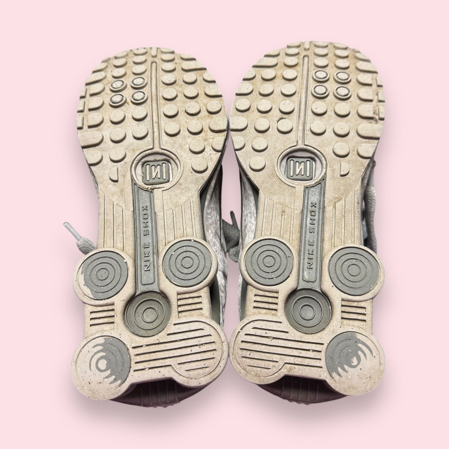 Shox R4 Grey Floral - 44