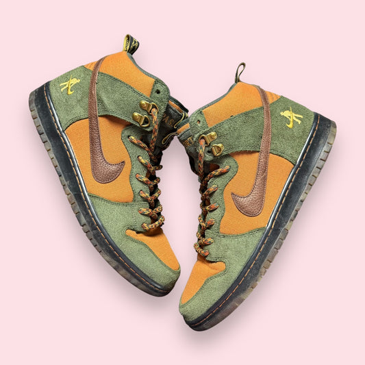 Dunk High SB Passport - 46